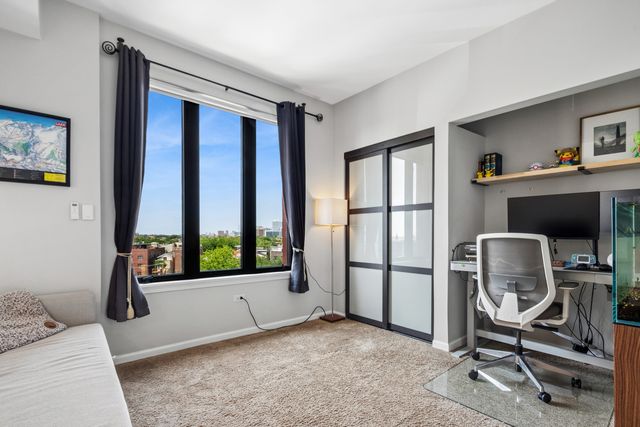3232 N Halsted Street D712, Chicago, IL 60657