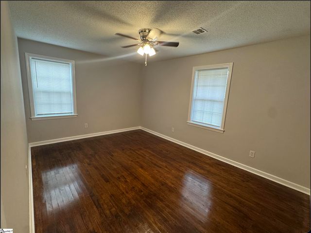 809 John Dodd Road, Spartanburg, SC 29303