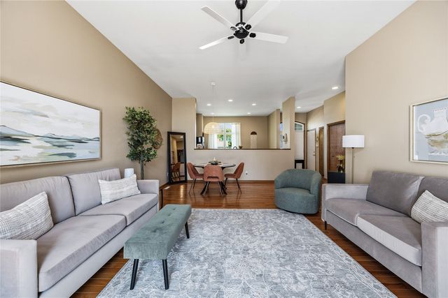 2665 Hunter's Ridge Road, Marion, IA 52302