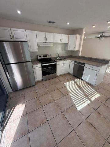 2081 Joy Rene Lane, North Palm Beach, FL 33408