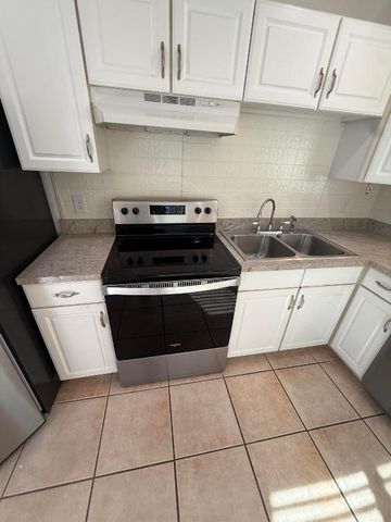 2081 Joy Rene Lane, North Palm Beach, FL 33408