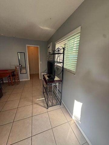 2081 Joy Rene Lane, North Palm Beach, FL 33408