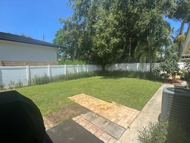 2081 Joy Rene Lane, North Palm Beach, FL 33408