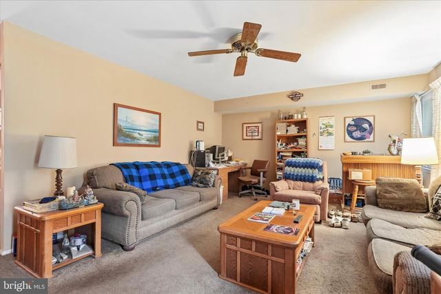 4662 CANTERBURY CT, Bensalem, PA 19020