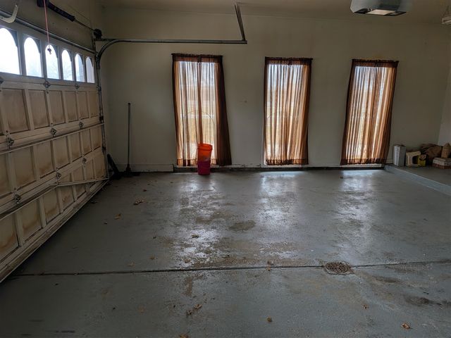 11235 Common Road, Warren, MI 48093