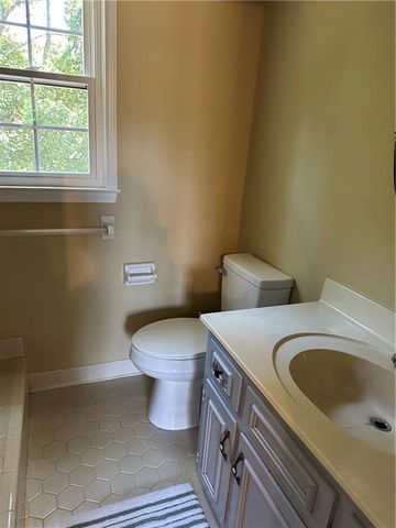 3305 Maple Ridge Court, Suwanee, GA 30024