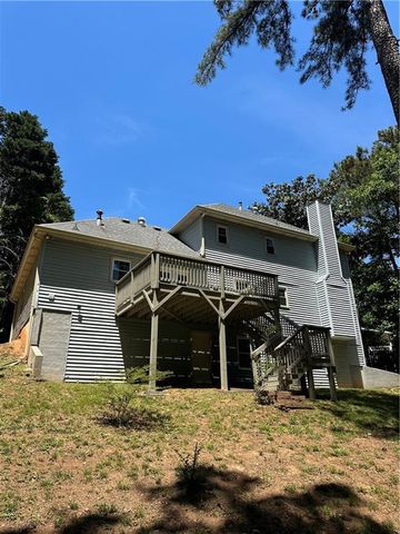 3305 Maple Ridge Court, Suwanee, GA 30024