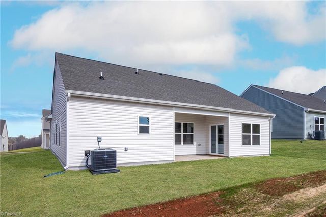 224 Macintosh Drive, King, NC 27021