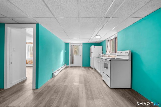 334 Oxford Road, Oxford, CT 06478