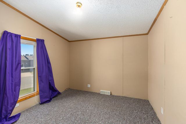 13735 Shamrock Lane, Cedar Springs, MI 49319