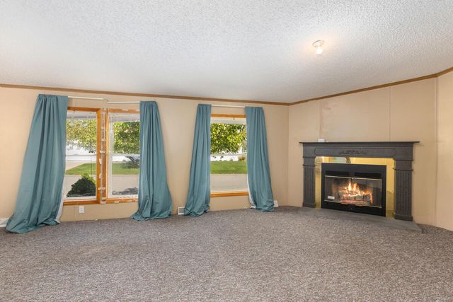 13735 Shamrock Lane, Cedar Springs, MI 49319