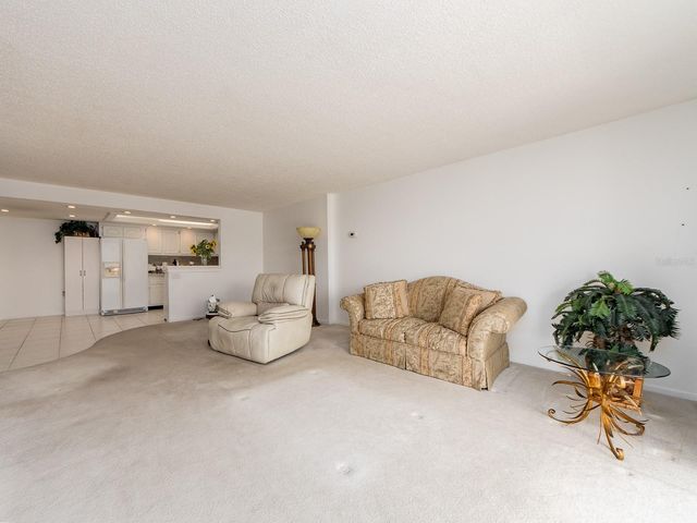 800 S GULFVIEW BOULEVARD 305, Clearwater Beach, FL 33767