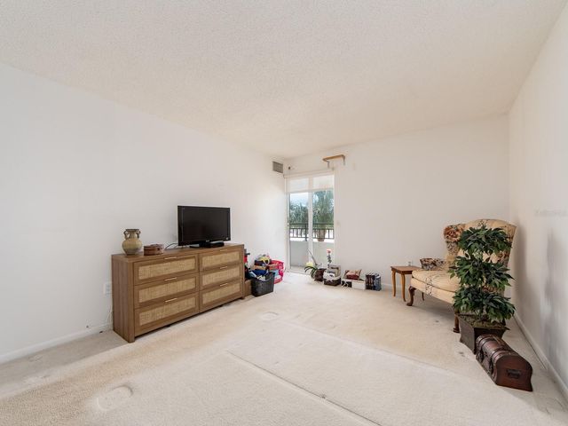 800 S GULFVIEW BOULEVARD 305, Clearwater Beach, FL 33767