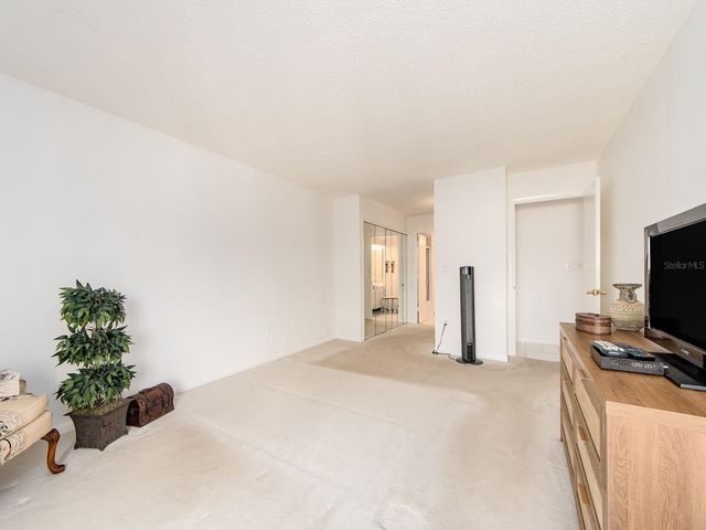 800 S GULFVIEW BOULEVARD 305, Clearwater Beach, FL 33767