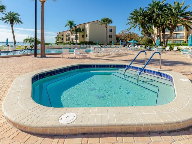 800 S GULFVIEW BOULEVARD 305, Clearwater Beach, FL 33767