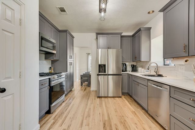 2422 Black Spruce Court, Arlington, TX 76001