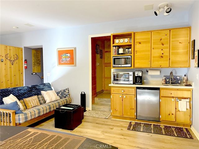 292 N Fairway, Lake Arrowhead, CA 92352