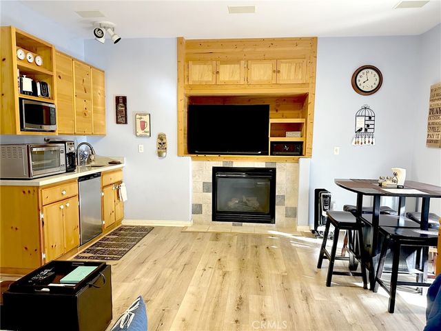 292 N Fairway, Lake Arrowhead, CA 92352