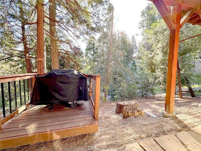 292 N Fairway, Lake Arrowhead, CA 92352