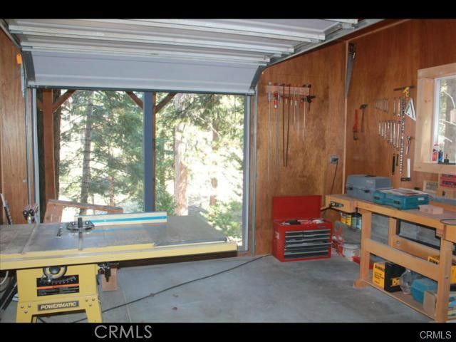 292 N Fairway, Lake Arrowhead, CA 92352