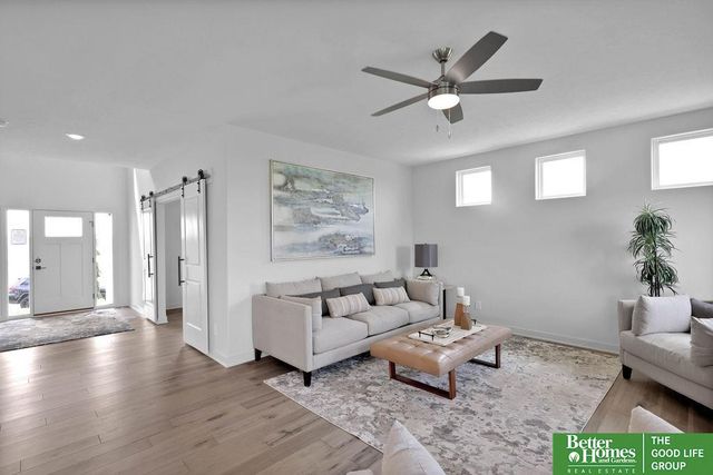 10212 S 191st Street, Omaha, NE 68136