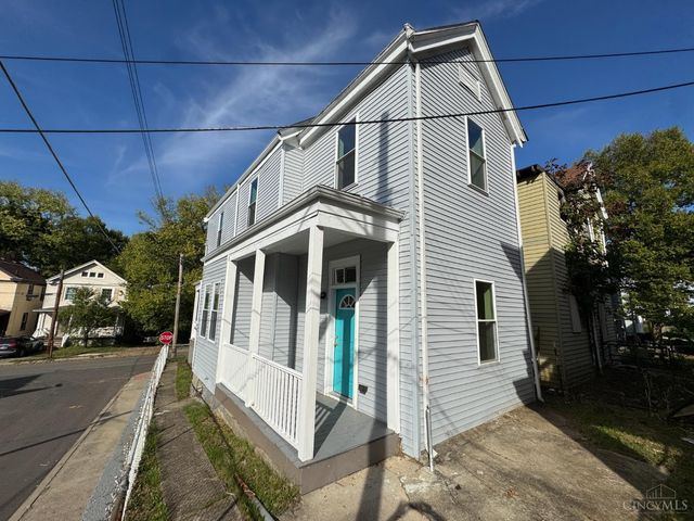 1739 Holloway Avenue, Cincinnati, OH 45207