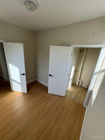 1739 Holloway Avenue, Cincinnati, OH 45207