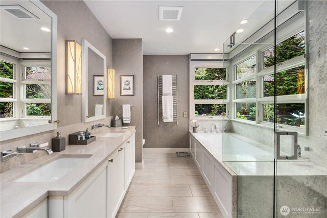 1437 Broadmoor Drive E, Seattle, WA 98112