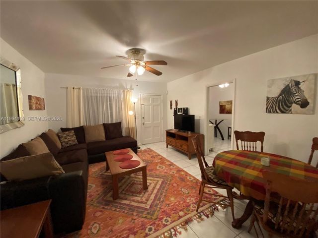 1050 Atlantic Shores Blvd 204, Hallandale Beach, FL 33009