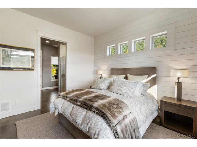 1125 Highlands Ct, Woodland Park, CO 80863