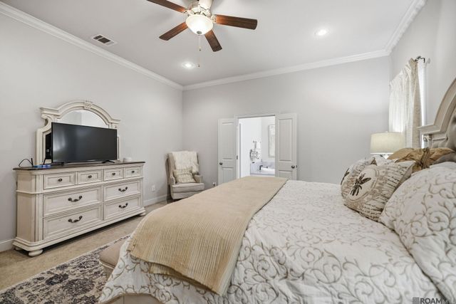 15668 Green Trails Blvd, Baton Rouge, LA 70817