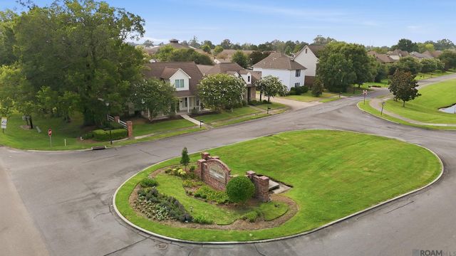 15668 Green Trails Blvd, Baton Rouge, LA 70817