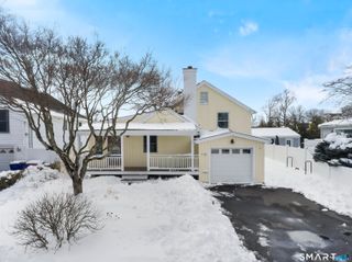 110 Alden Street, Fairfield, CT 06824