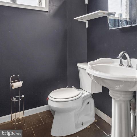 141 N 9TH ST, Darby, PA 19023