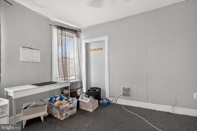 141 N 9TH ST, Darby, PA 19023