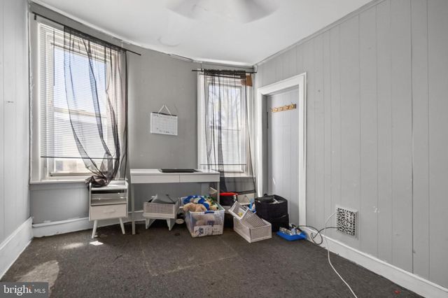 141 N 9TH ST, Darby, PA 19023