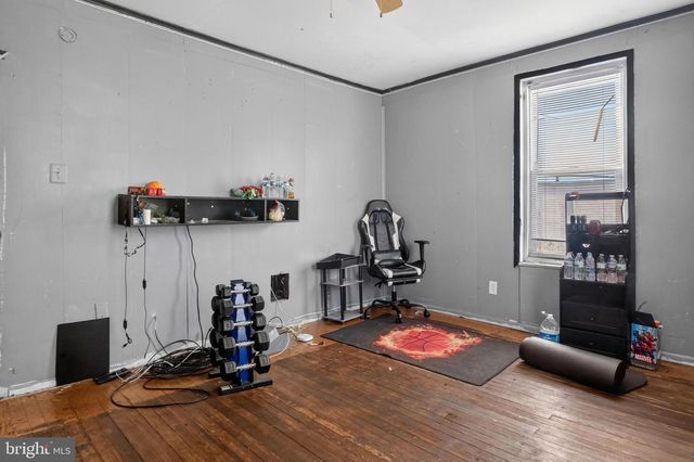 141 N 9TH ST, Darby, PA 19023