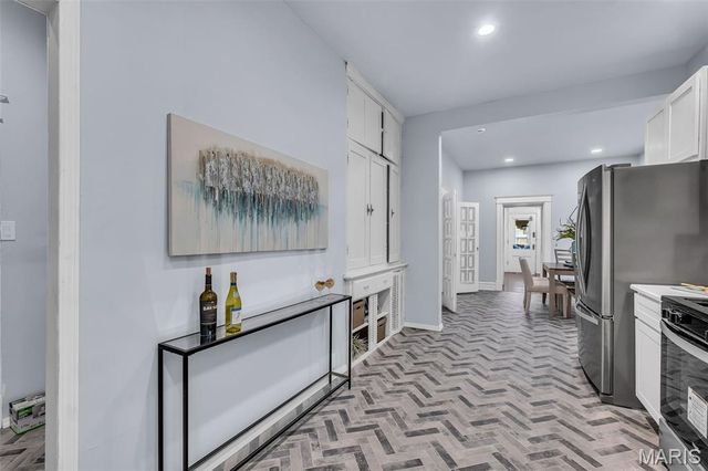 6522 Crest Avenue, St Louis, MO 63130