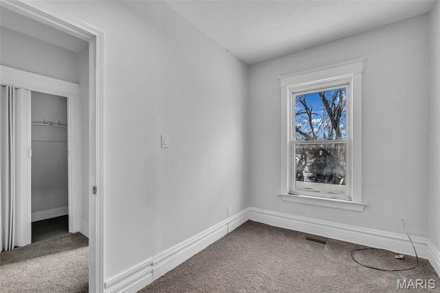 6522 Crest Avenue, St Louis, MO 63130