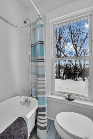 6522 Crest Avenue, St Louis, MO 63130