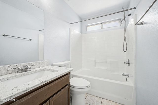 896 E GRAHAM Lane, Apache Junction, AZ 85119