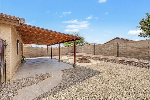 896 E GRAHAM Lane, Apache Junction, AZ 85119