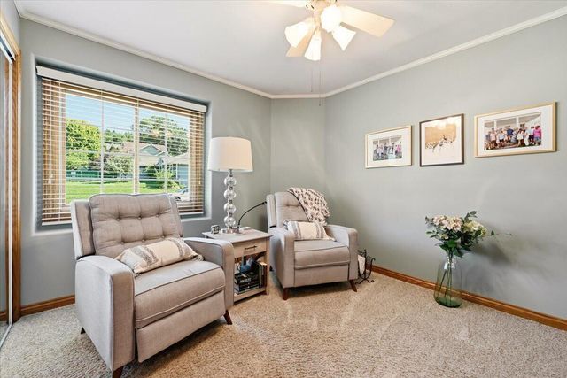 214 WOODBURY Circle, Council Bluffs, IA 51503