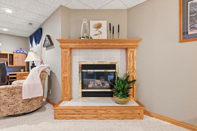 214 WOODBURY Circle, Council Bluffs, IA 51503