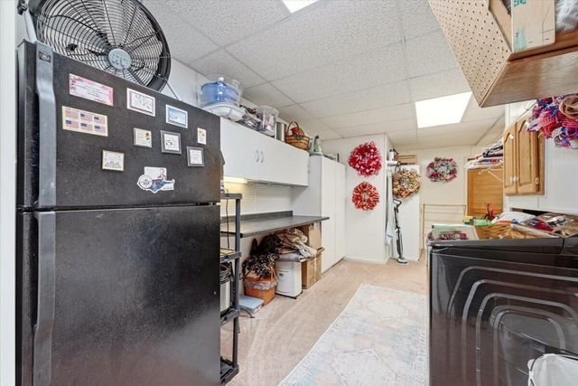 214 WOODBURY Circle, Council Bluffs, IA 51503