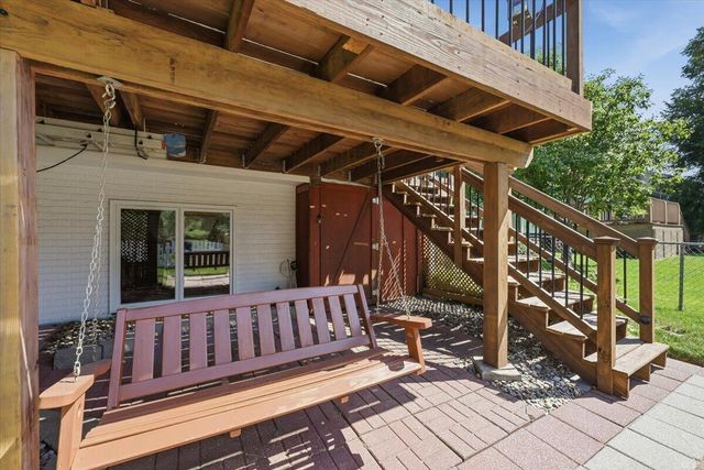 214 WOODBURY Circle, Council Bluffs, IA 51503