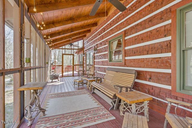 319 Ivy Wood Lane, Mountain City, TN 37683