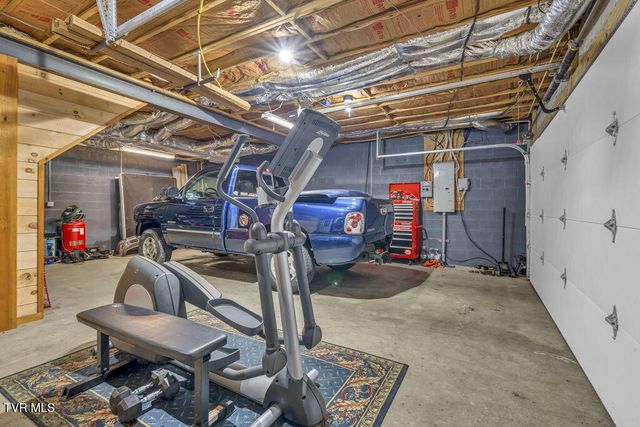 319 Ivy Wood Lane, Mountain City, TN 37683