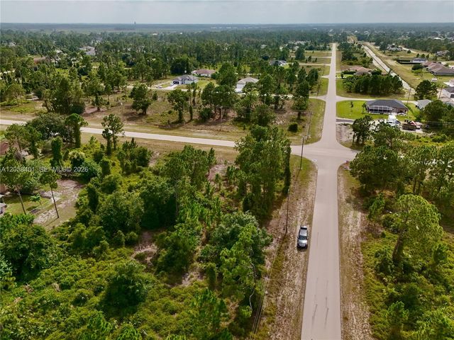 1041 Columbus Boulevard, Lehigh Acres, FL 33974