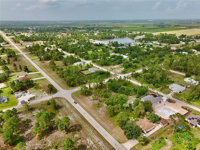 1041 Columbus Boulevard, Lehigh Acres, FL 33974